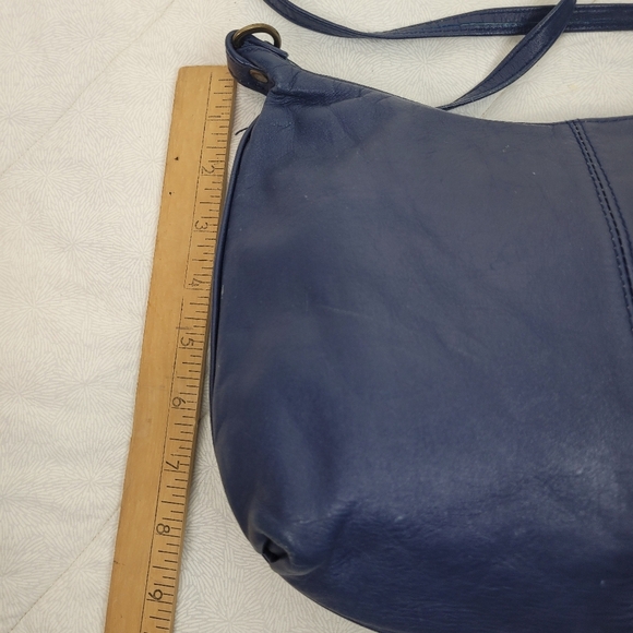Toni Vintage Navy Leather Cross Body Shoulder Bag 80s Unique Festival Boho Glam - Picture 9 of 11